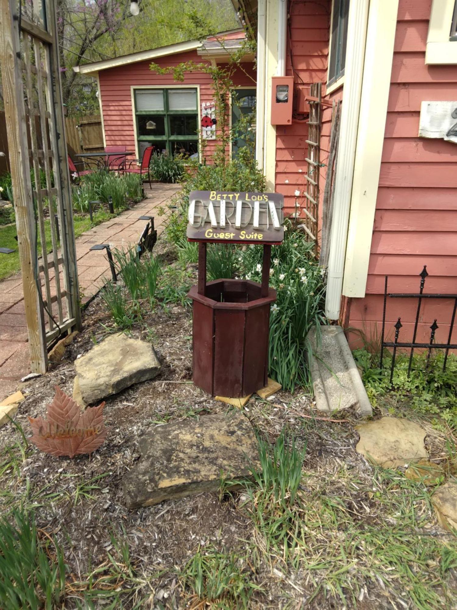 Betty Lous Garden Bed and Breakfast Nashville Eksteriør billede