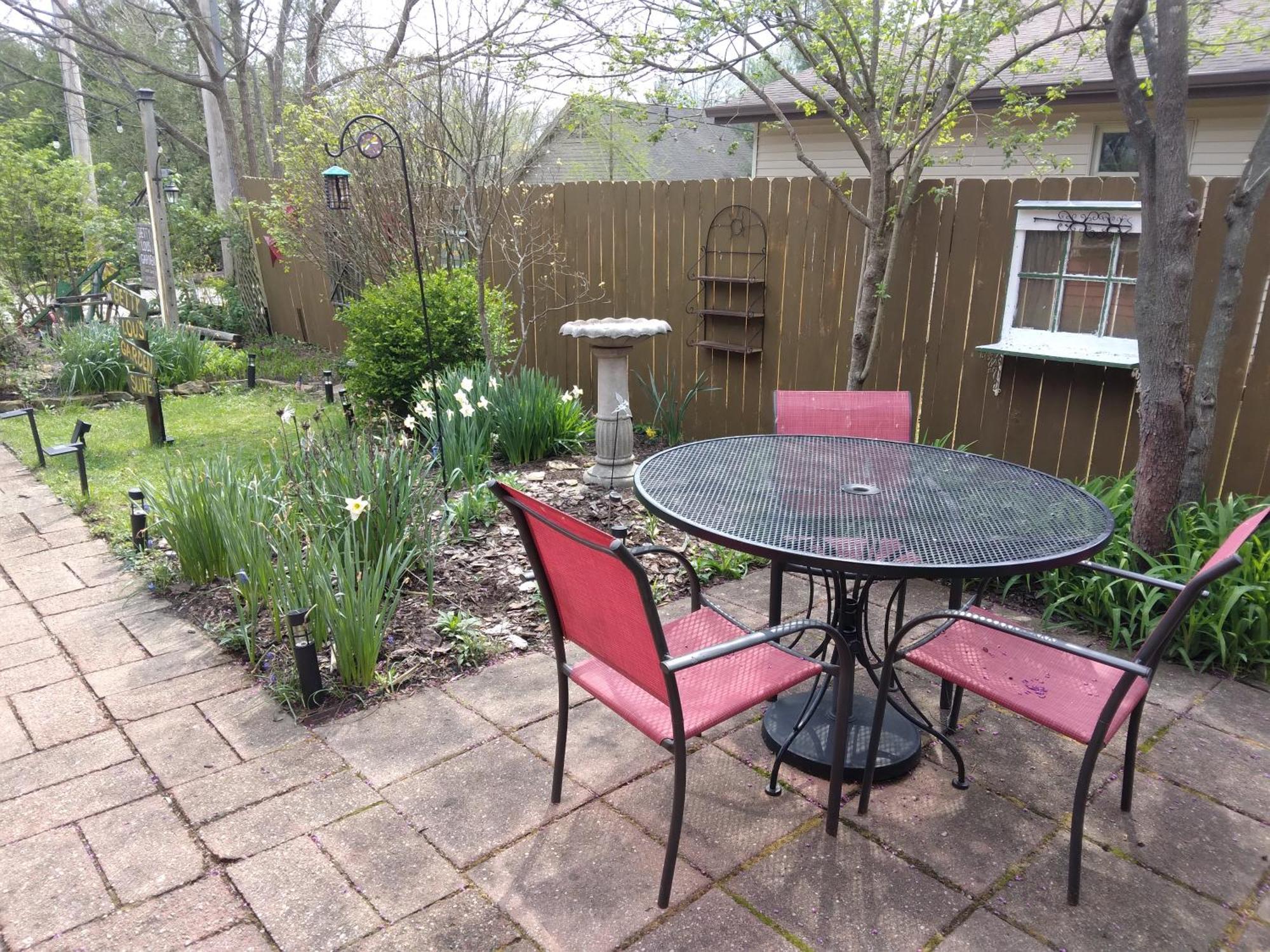 Betty Lous Garden Bed and Breakfast Nashville Eksteriør billede