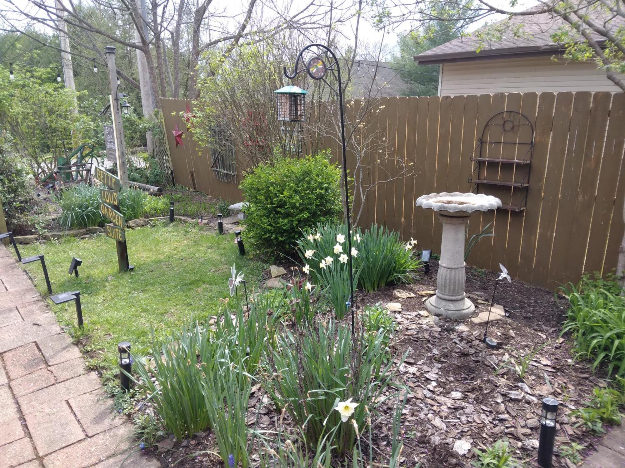 Betty Lous Garden Bed and Breakfast Nashville Eksteriør billede